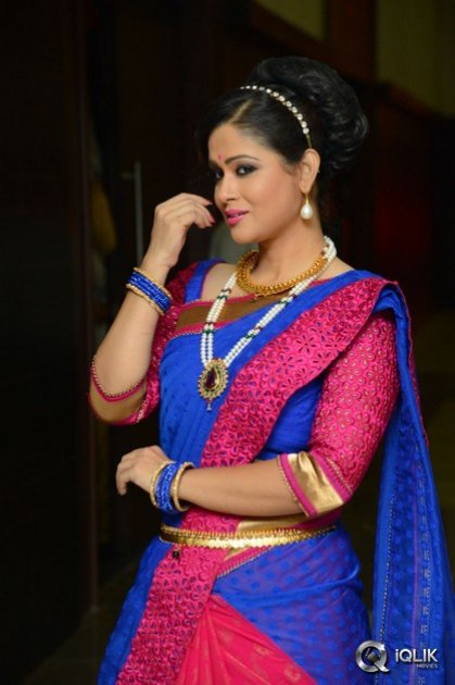 Shilpa-Chakravarthy-at-Nayaki-Movie-Audio-Launch
